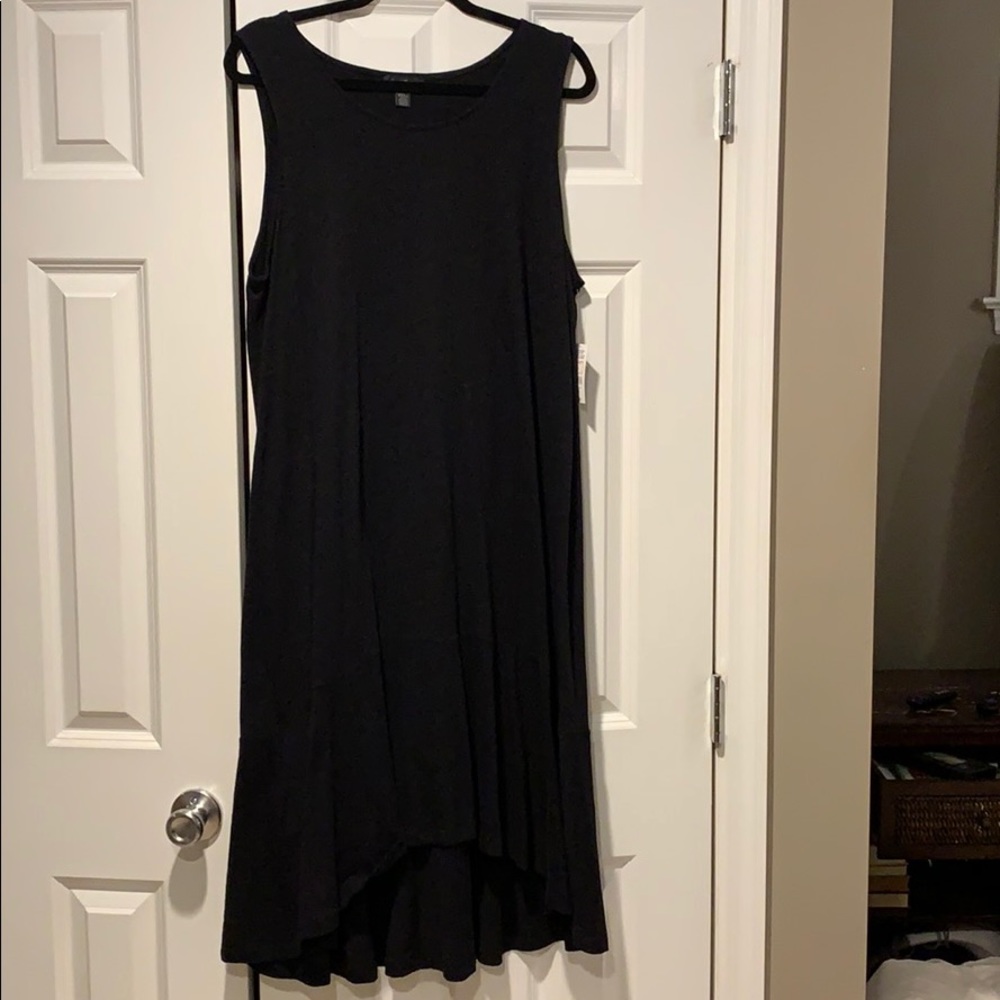 Black high low maxi